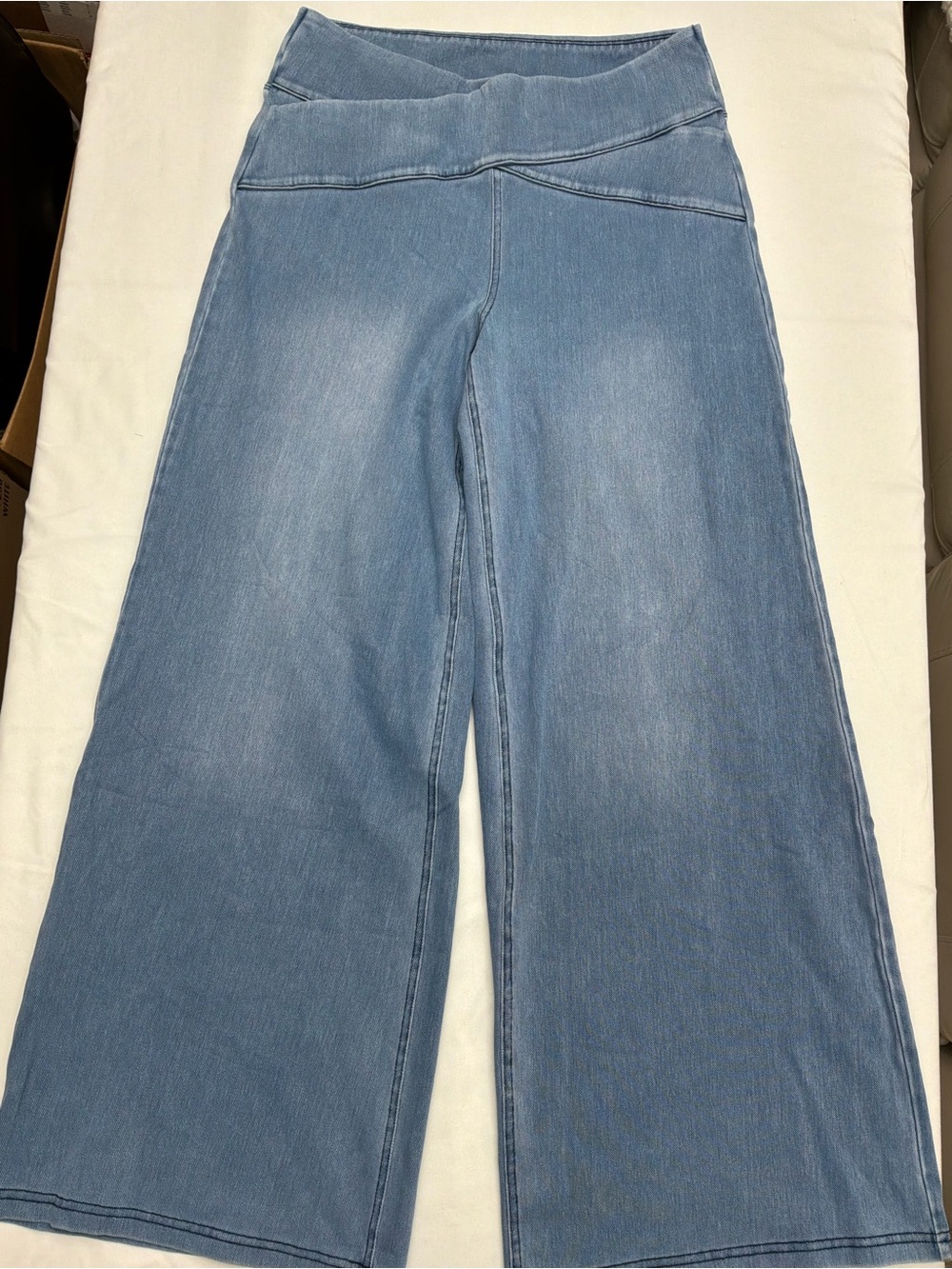 HALARA Light Blue Wide-Leg Pull-On Jeans